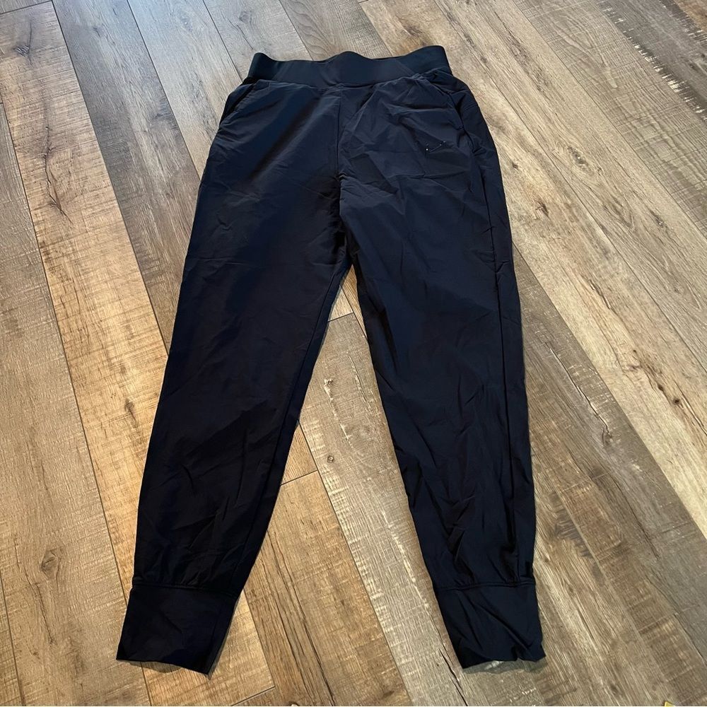 Nike Black Women’s Athletic Jogger Pants